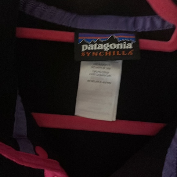 Black and pink fleece snap-t Patagonia - Picture 4 of 8